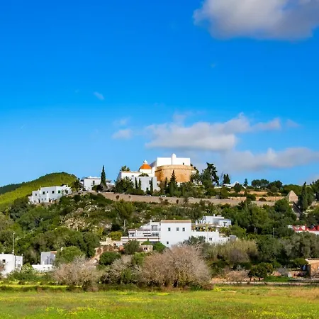 Y Santa Eulalia Gæstehus