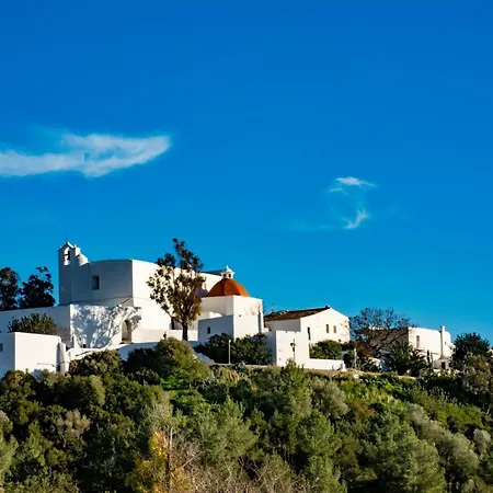 Y Santa Eulalia Gæstehus